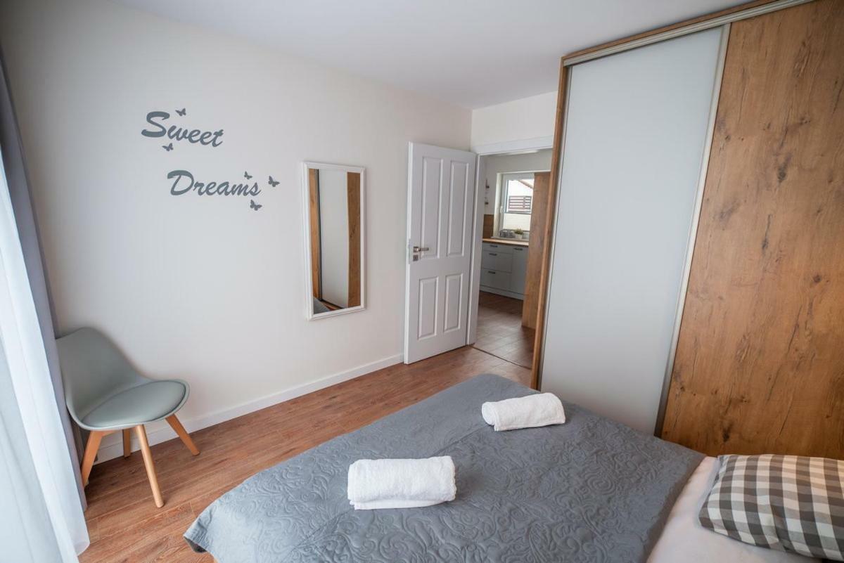 Apartament Kasztanowy Blisko Centrum - Dream Apart Щирк Экстерьер фото