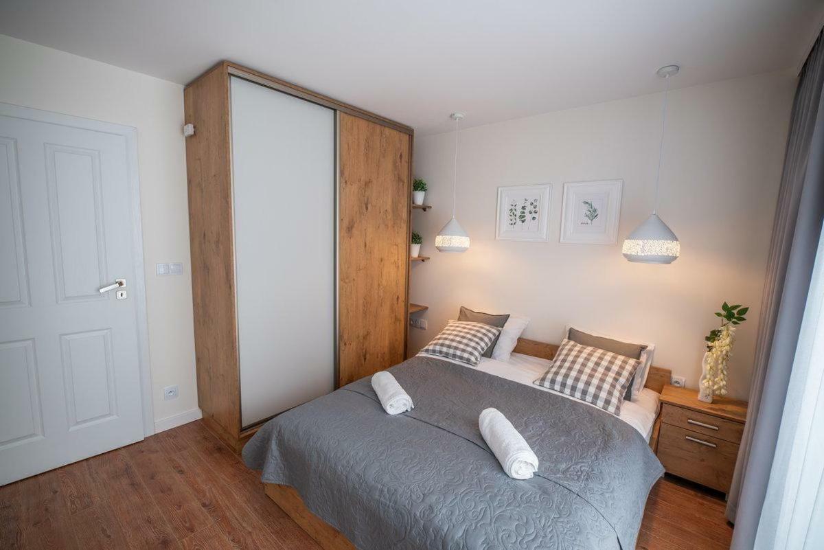 Apartament Kasztanowy Blisko Centrum - Dream Apart Щирк Экстерьер фото