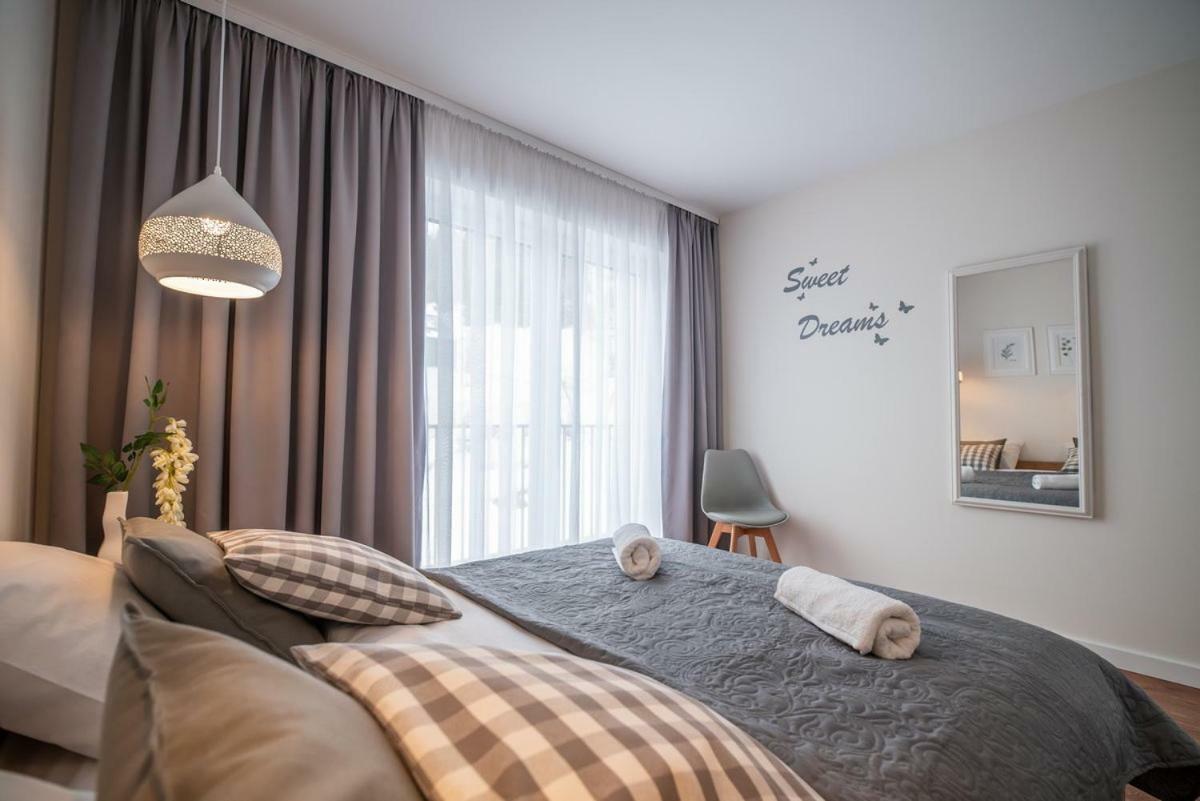 Apartament Kasztanowy Blisko Centrum - Dream Apart Щирк Экстерьер фото